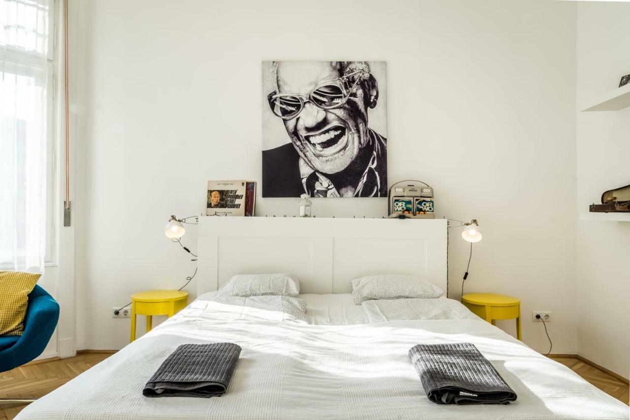 Pop Arts Studios Budapest Esterno foto